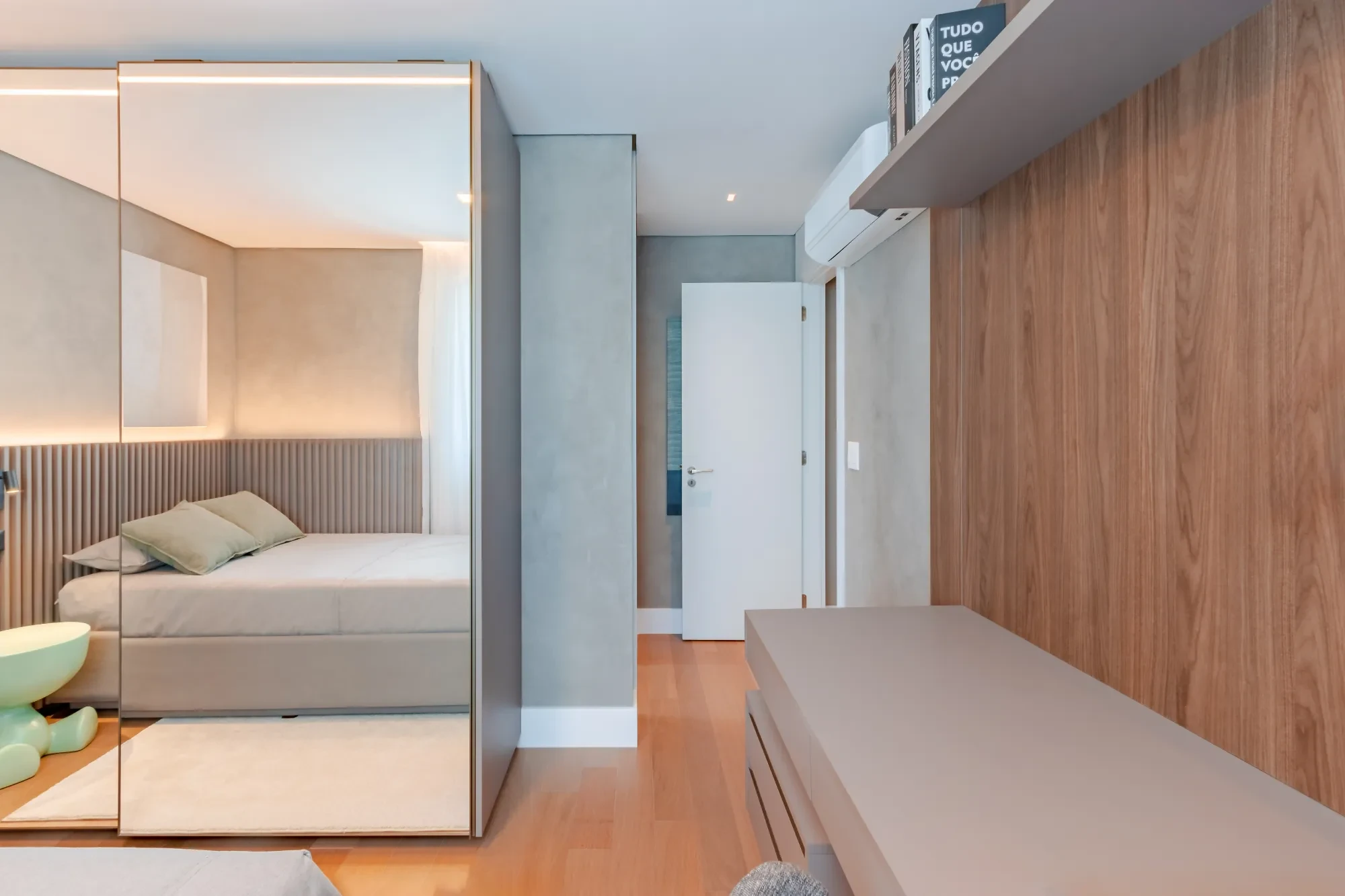 Imagem Cobertura com 3 Quartos à Venda, 289 m² em Cabral - Curitiba