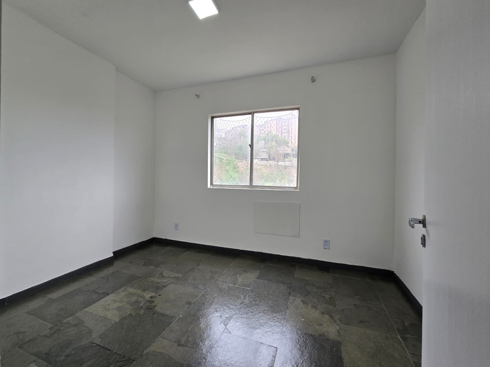 Imagem Apartamento com 2 Quartos à Venda, 55 m² em Engenhoca - Niterói