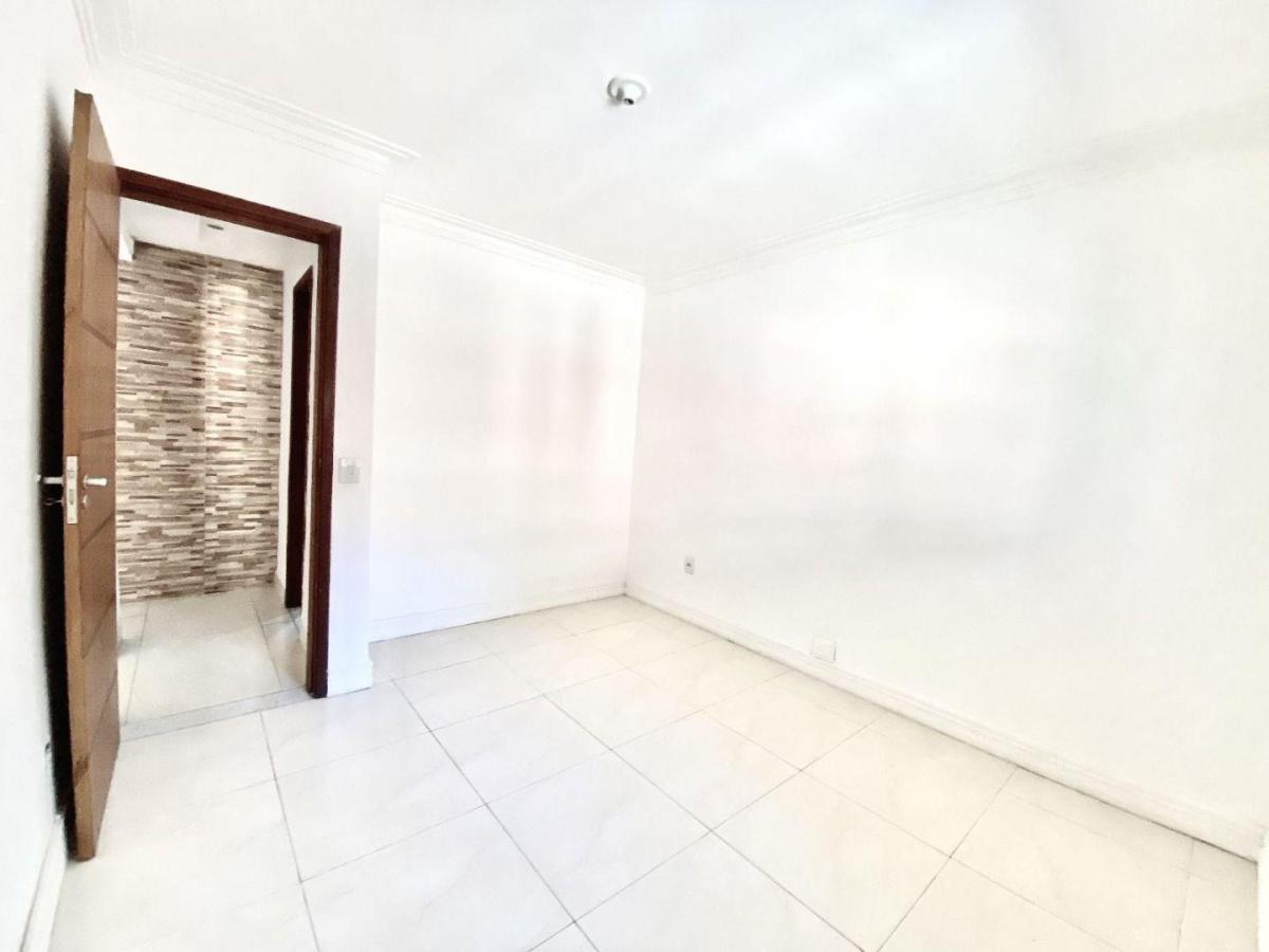 Imagem Casa com 3 Quartos à Venda, 100 m²em Serra Grande - Niterói