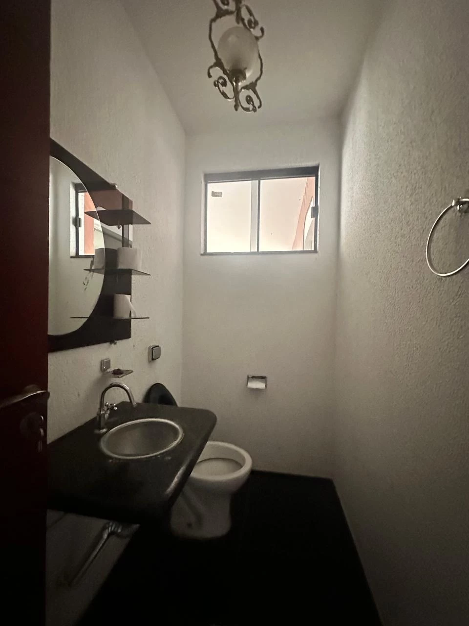 Imagem Sobrado com 6 Quartos à Venda, 411 m² em Setor Jaó - Goiânia Imagem Sobrado com 6 Quartos à Venda, 411 m² em Setor Jaó - Goiânia