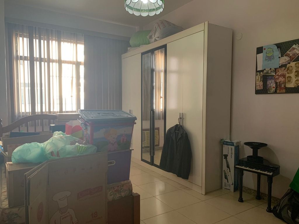 Imagem Apartamento com 3 Quartos à Venda, 150 m²em Icaraí - Niterói