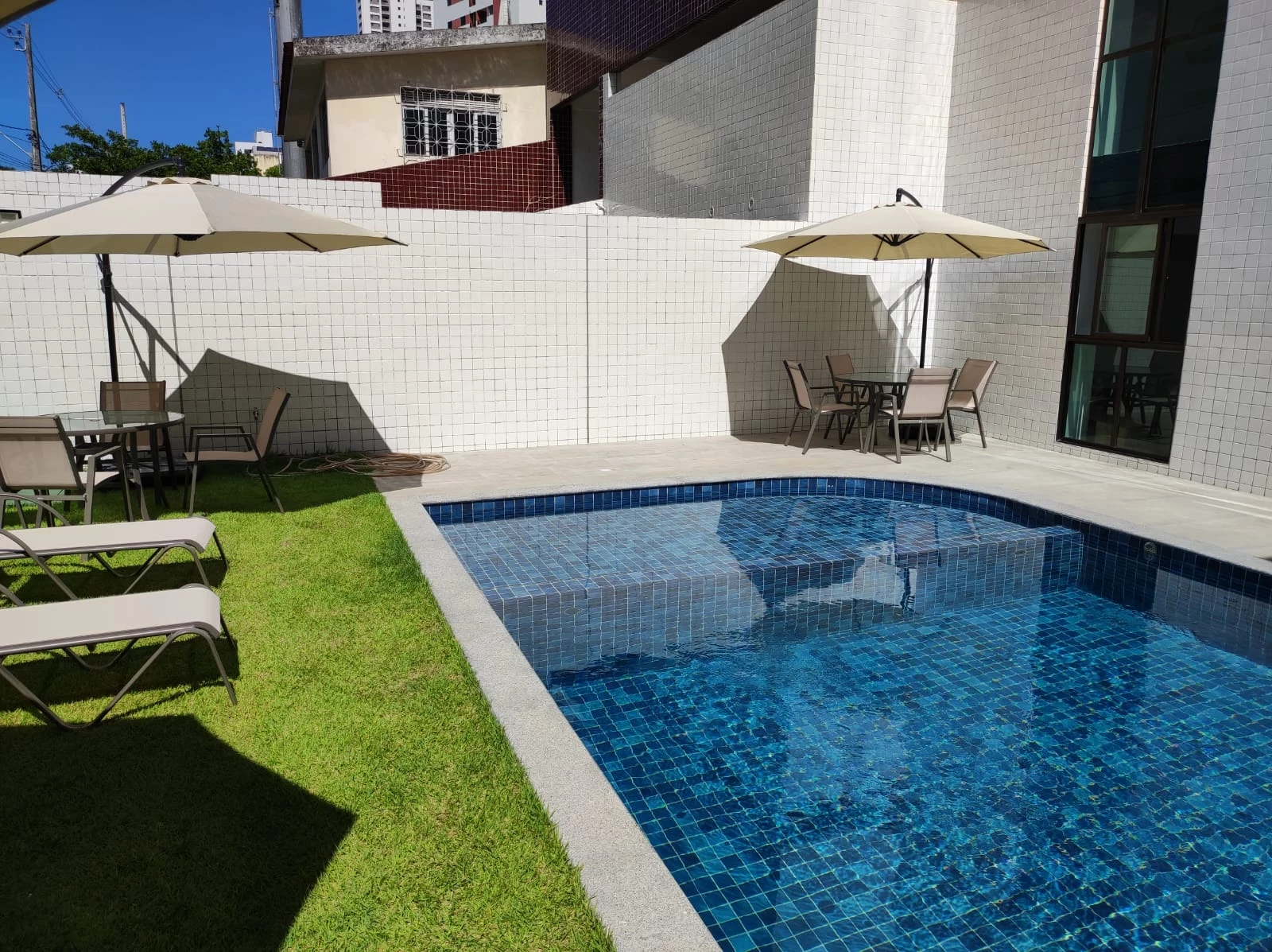 Imagem Apartamento com 3 Quartos à Venda, 66 m² em Casa Amarela - Recife