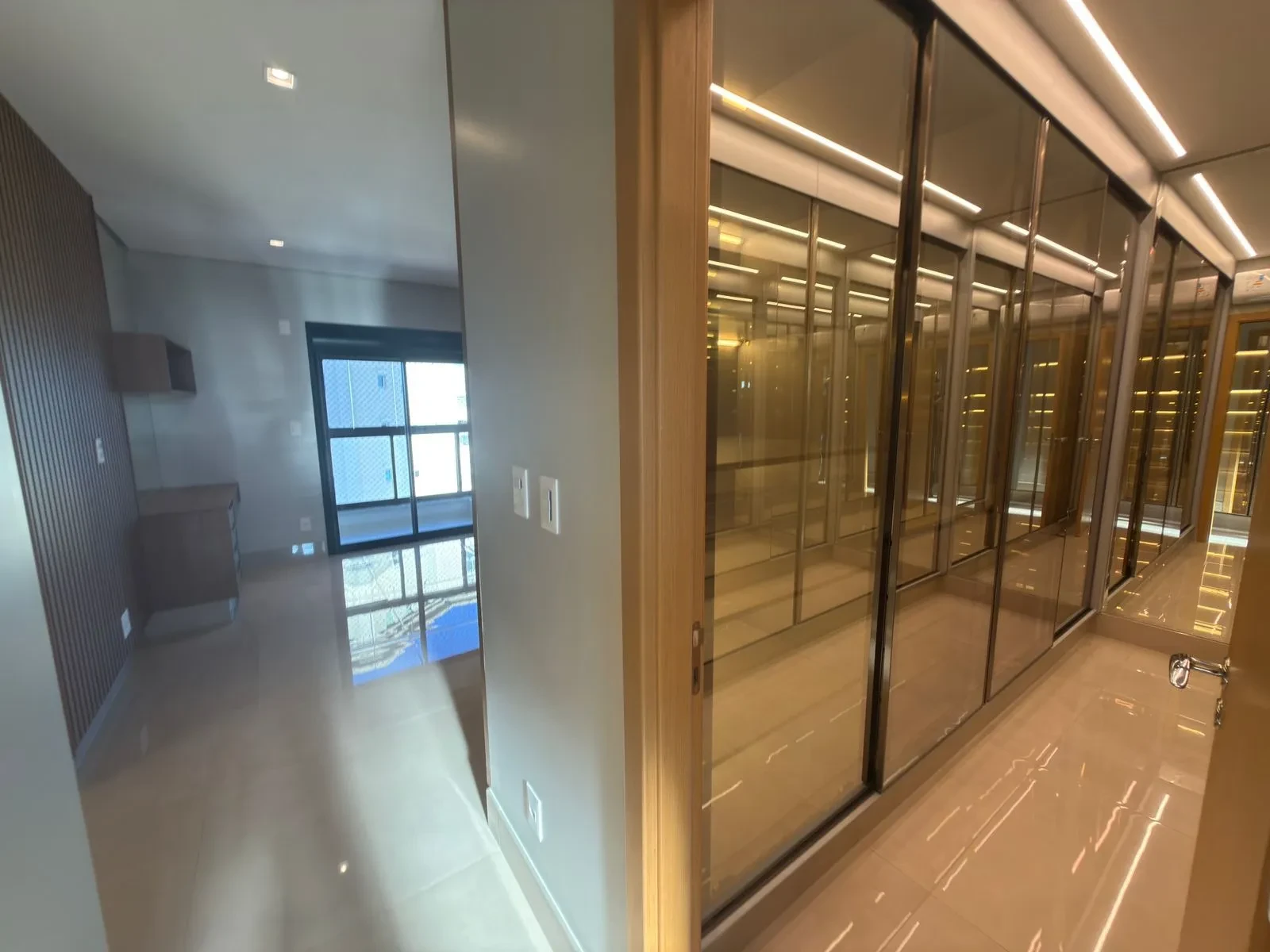 Imagem Apartamento com 4 Quartos para Alugar, 257 m² em Jardim Sumaré - Araçatuba