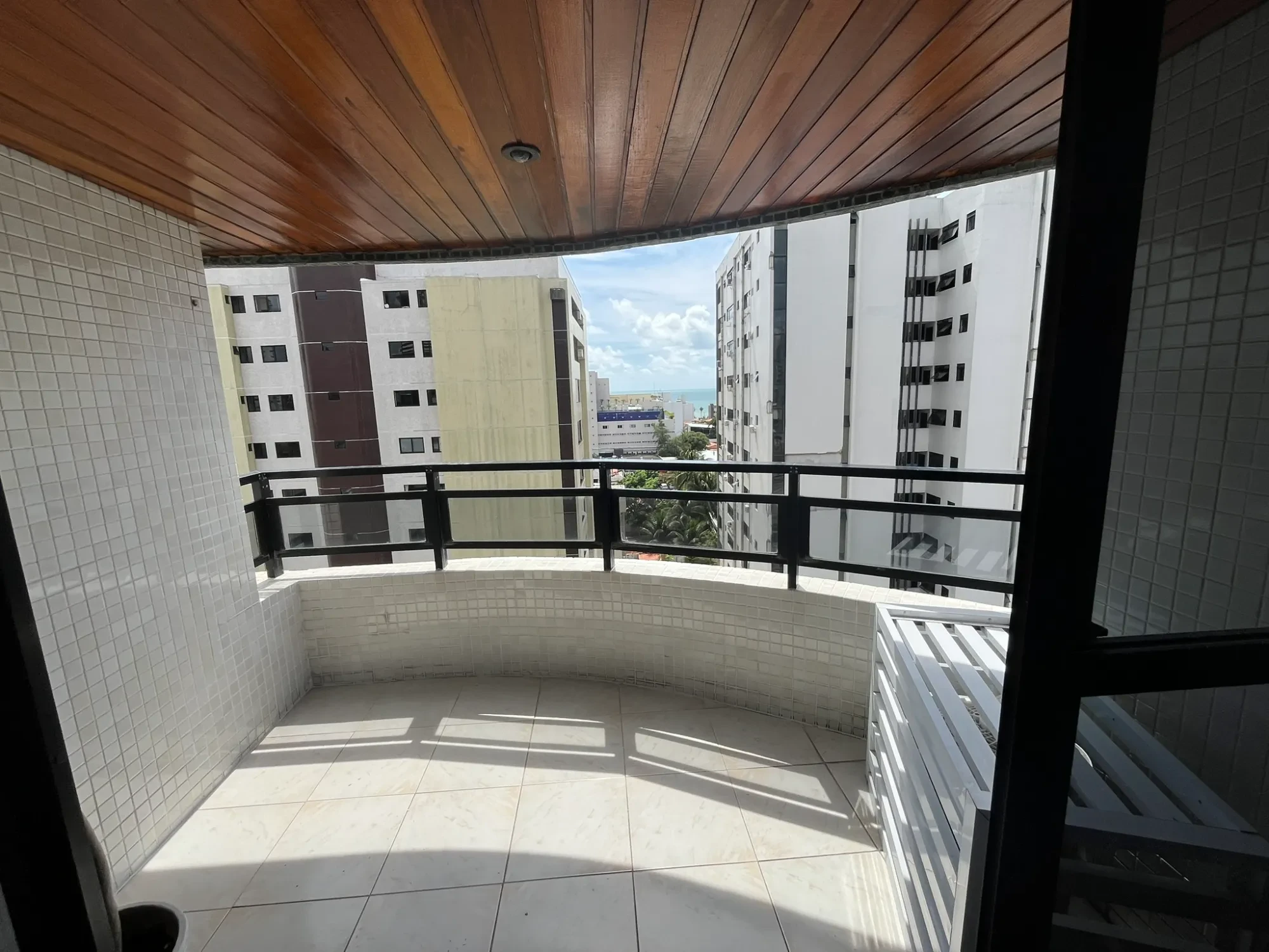 Imagem Apartamento com 3 Quartos à Venda, 195 m² em Tambaú - João Pessoa