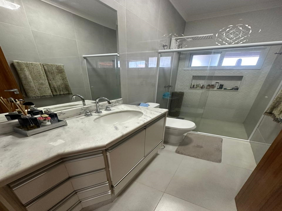 Imagem Casa de Condomínio com 3 Quartos à Venda, 435 m² em Medeiros - Jundiaí
