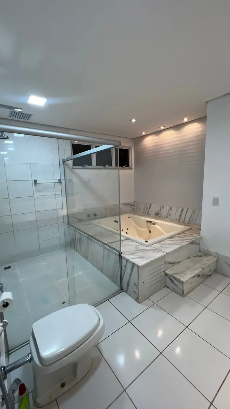 Imagem Casa de Condomínio com 4 Quartos à Venda, 325 m² em Cidade Vera Cruz - Jardins Mônaco - Aparecida de Goiânia