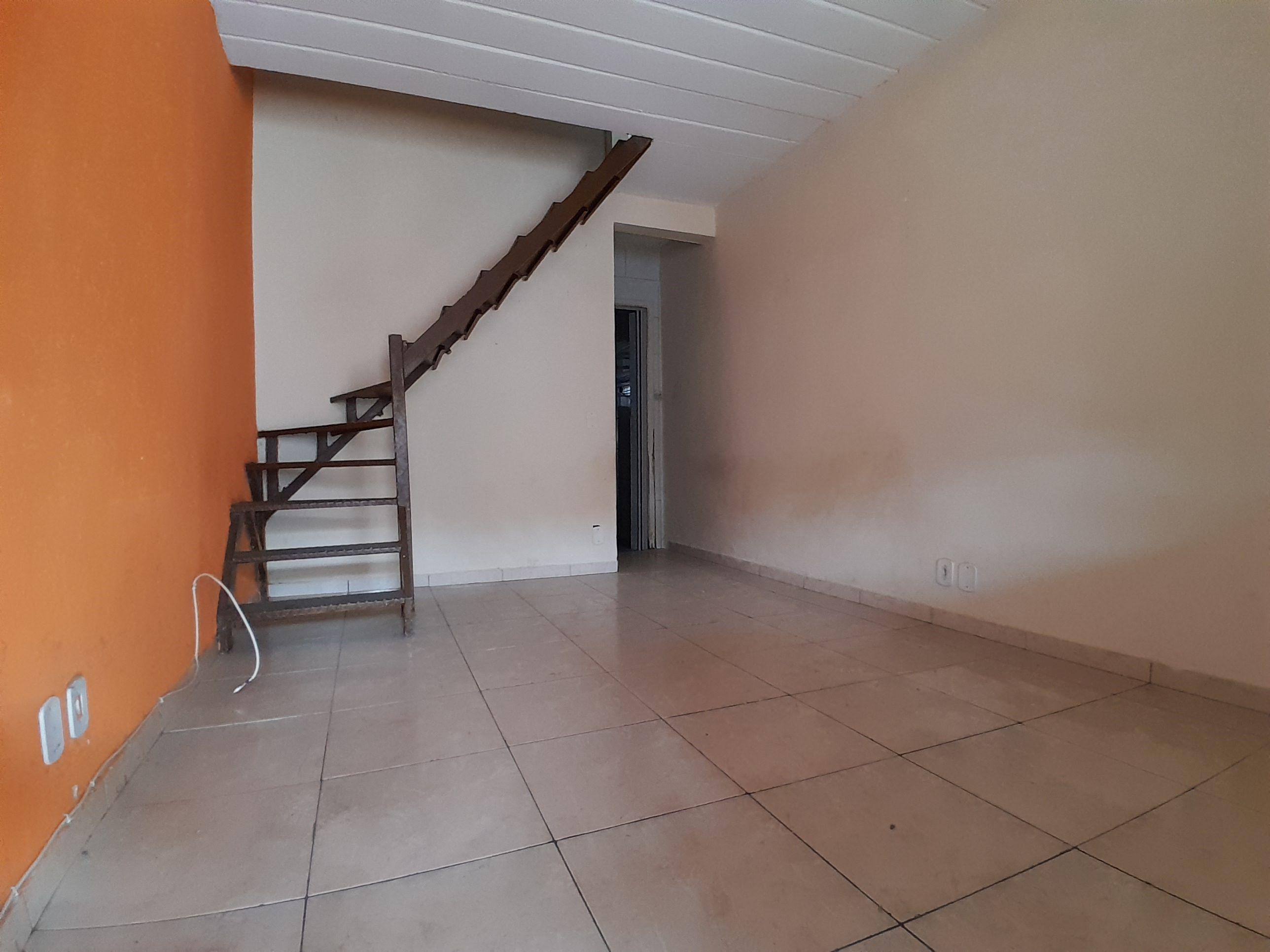 Foto do imóvel: Casa com 2 Quartos à Venda, 80 m² em Bangu - Rio de Janeiro