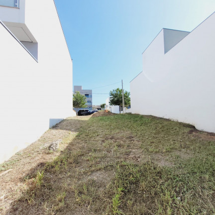 Terreno em Condomínio à Venda, 184 m² em Cajuru do Sul - Sorocaba
