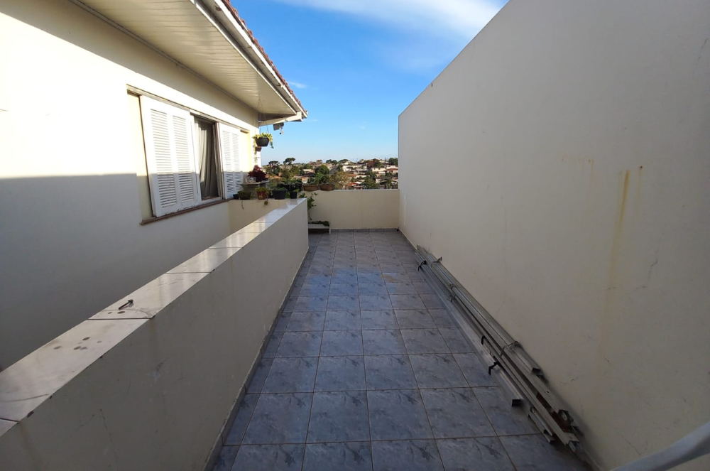Imagem Casa com 3 Quartos à Venda, 265 m²em Oficinas - Ponta Grossa