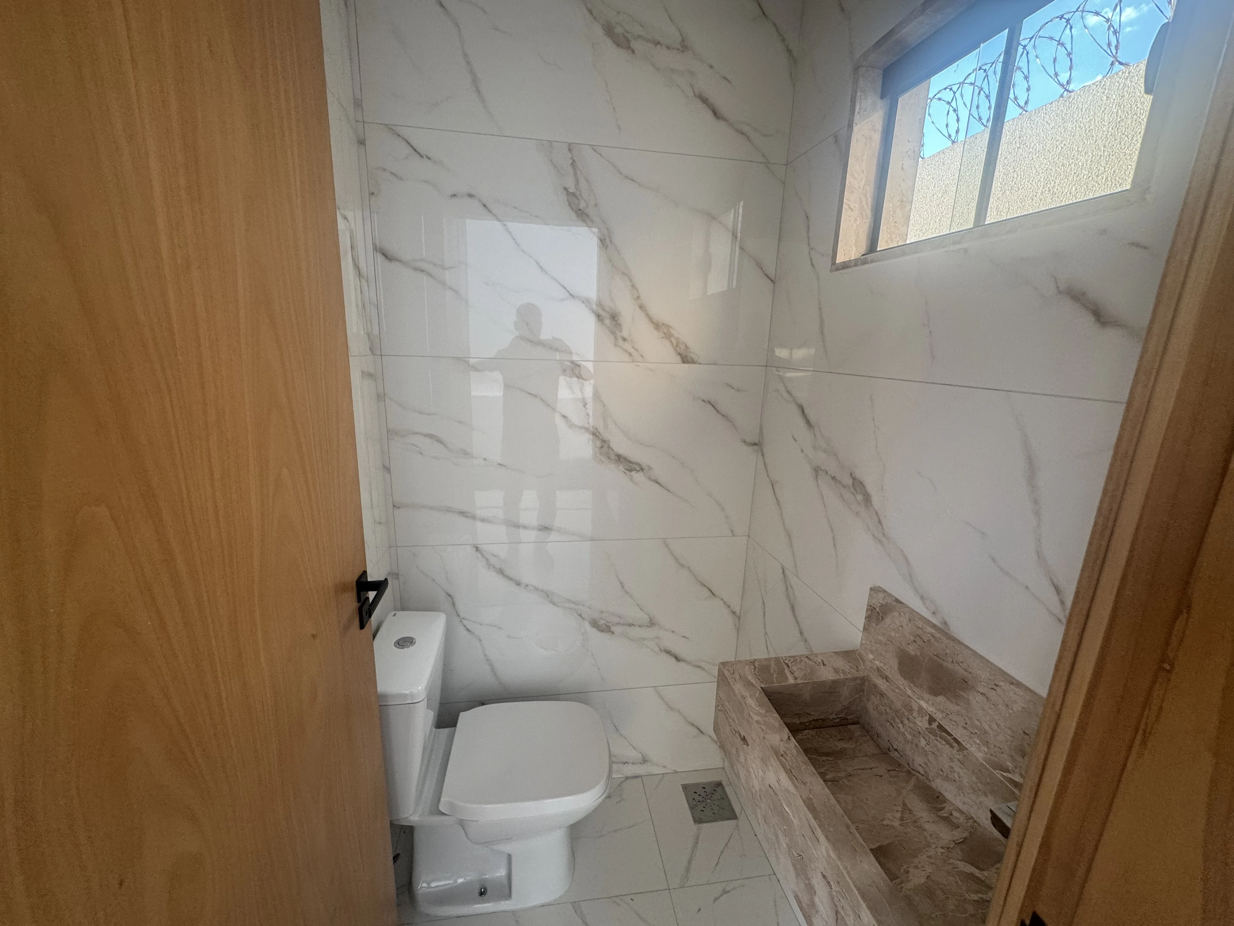 Foto do imóvel: Sobrado com 3 Quartos à Venda, 135 m² em Jardim América - Goiânia