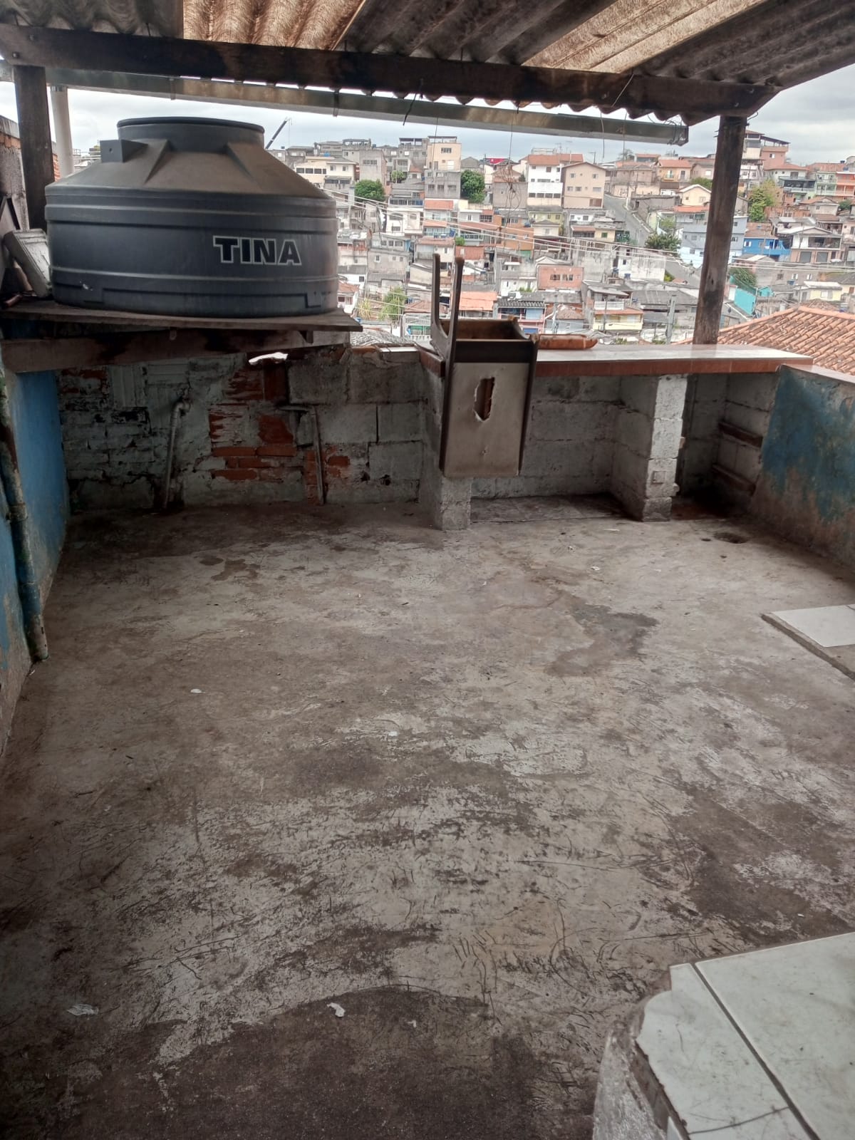 Imagem Casa com 2 Quartos para Alugar, 250 m² em Vila Serralheiro - São Paulo