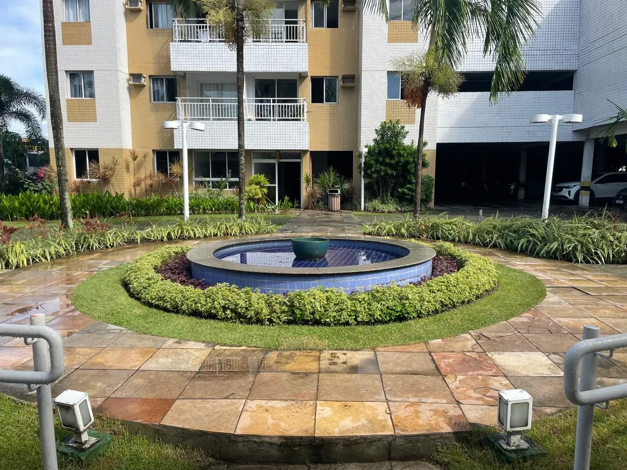 Imagem Apartamento com 2 Quartos à Venda, 55 metro em Caxangá - Recife