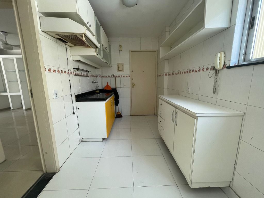 Imagem Apartamento com 2 Quartos à Venda, 142 m²em Icaraí - Niterói