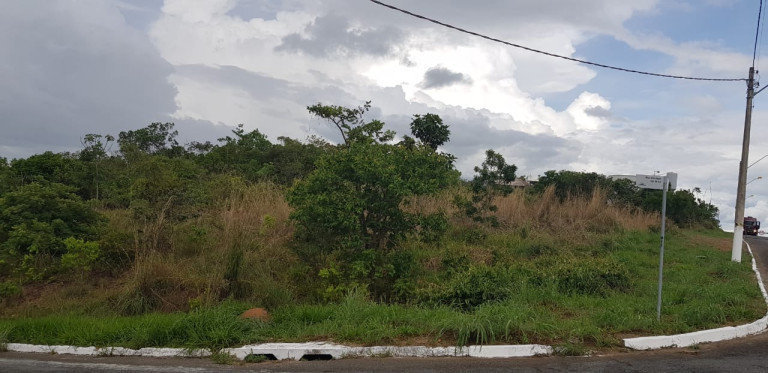 Terreno à Venda,  em Condomínio Ecológico Mansões Morumbi - Senador Canedo