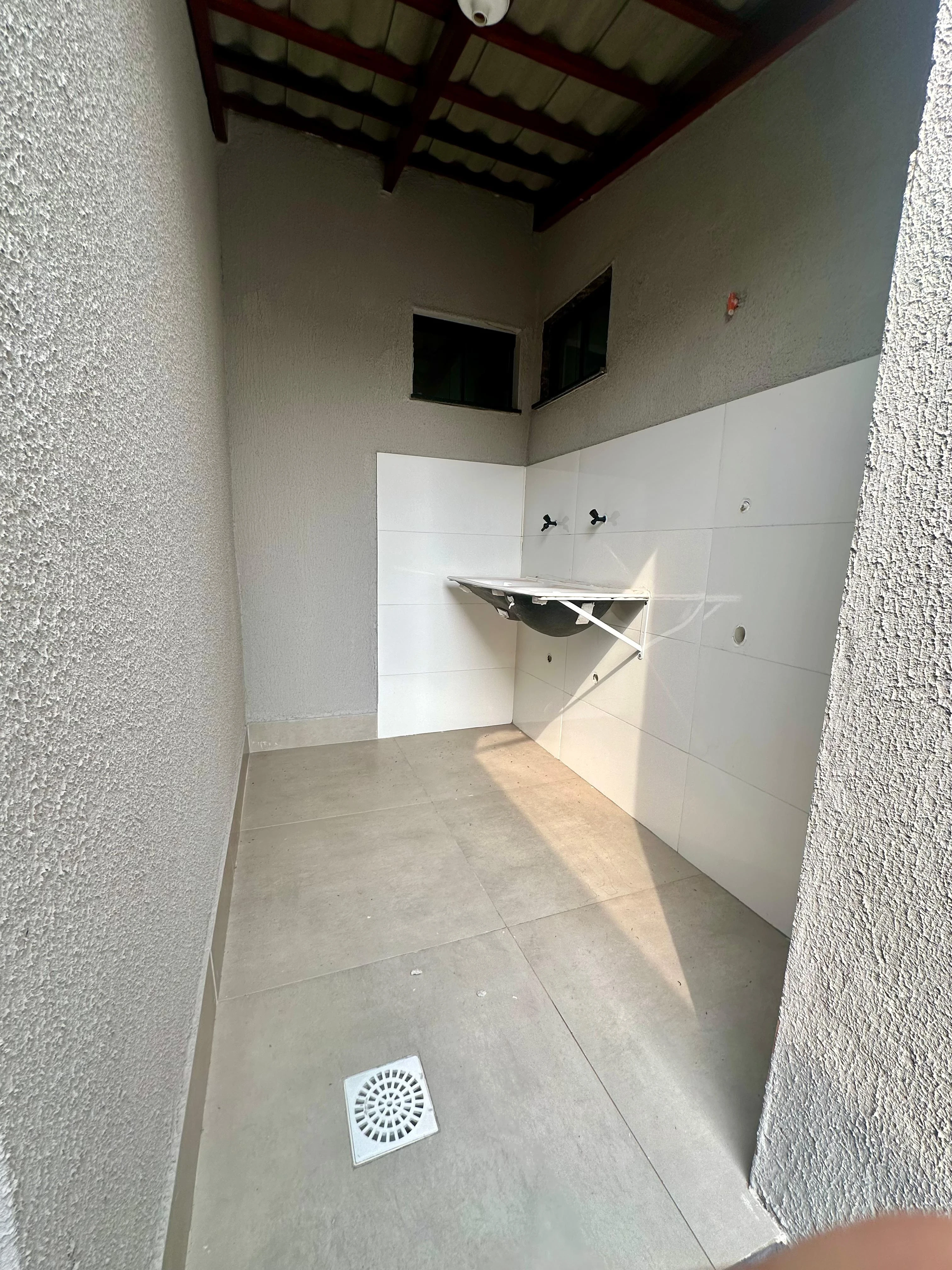 Imagem Casa com 2 Quartos à Venda, 102 m² em Independência - 3º Complemento - Aparecida de Goiânia