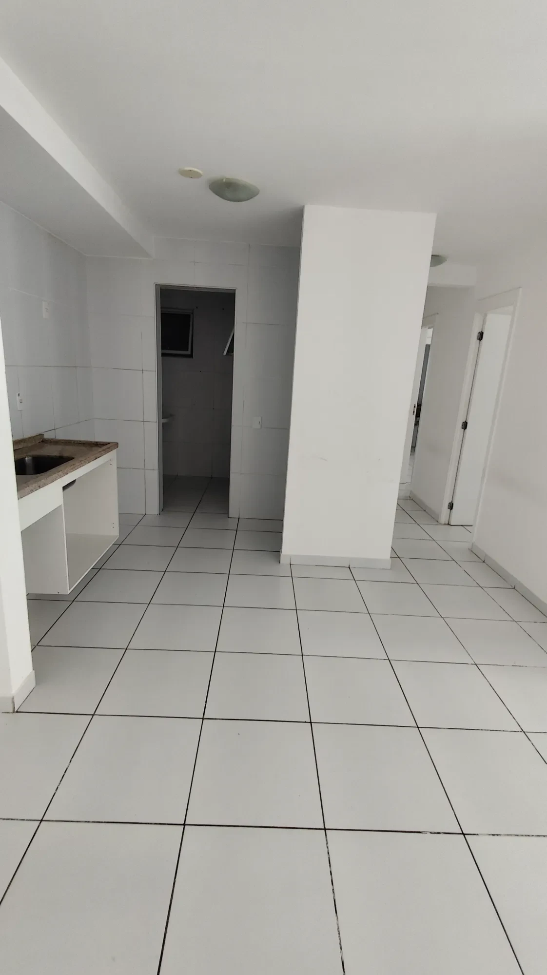Imagem Apartamento com 3 Quartos para Alugar, 74 m² em Calhau - São Luís