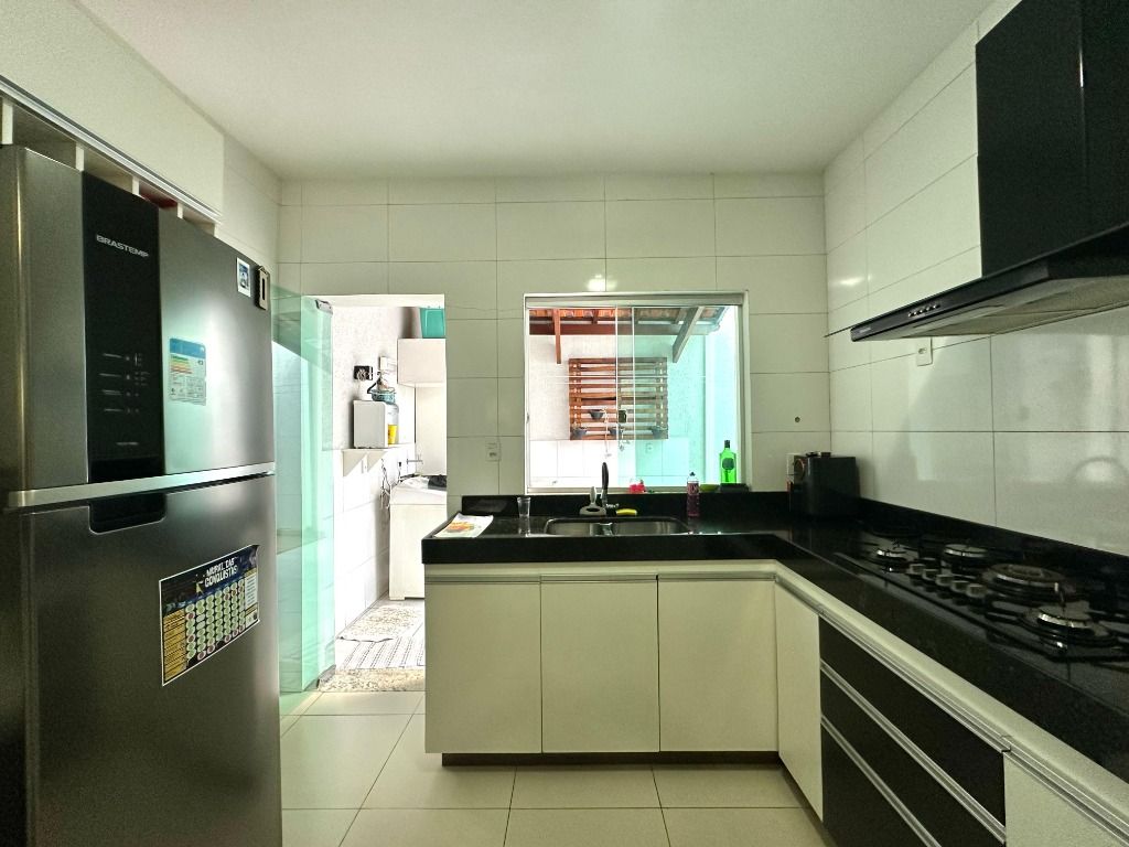 Imagem Casa com 3 Quartos à Venda, 122 m² em Planalto - Belo Horizonte