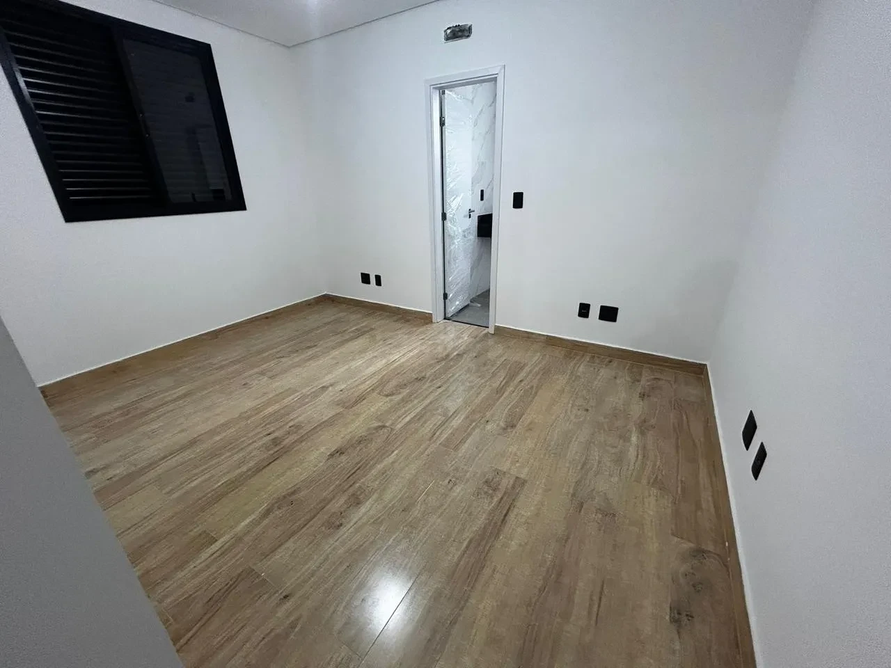 Imagem Casa com 3 Quartos à Venda, 100 m² em Aparecida - Santos
