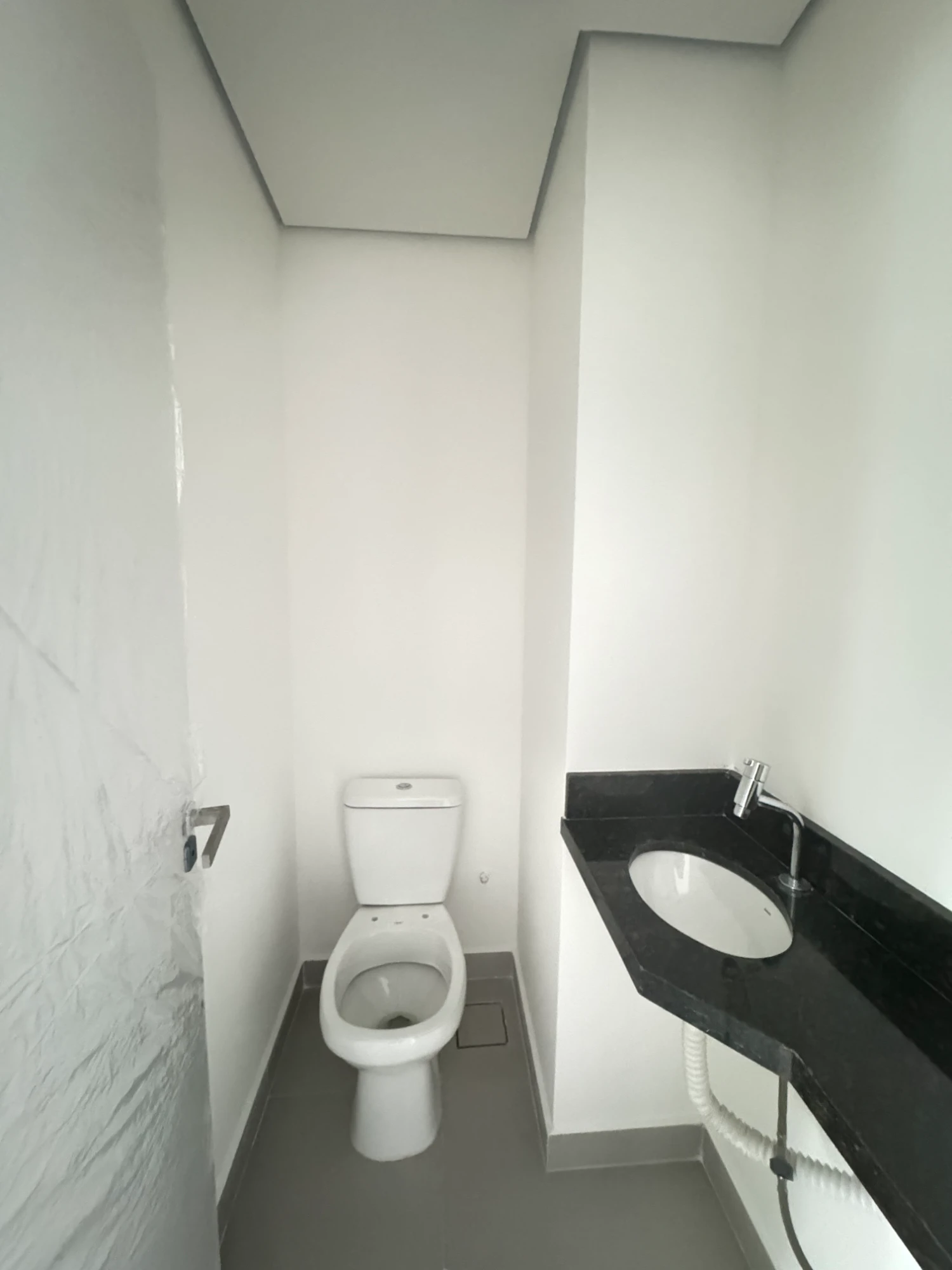 Imagem Apartamento com 3 Quartos à Venda, 99 metros em Massaguaçu - Caraguatatuba
