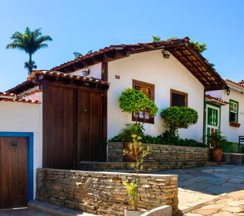 Imagem Casa com 3 Quartos à Venda,  em Centro  - Pirenópolis
