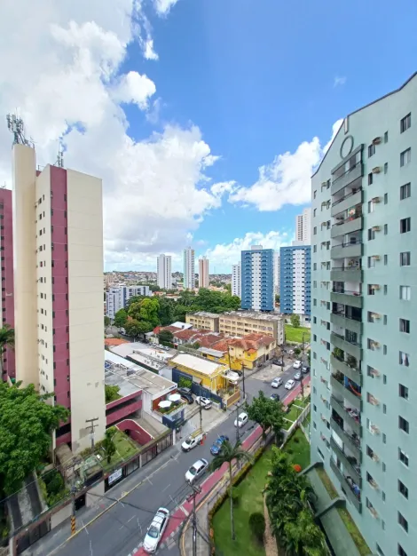 Imagem Apartamento com 2 Quartos à Venda, 57 m²em Casa Amarela - Recife