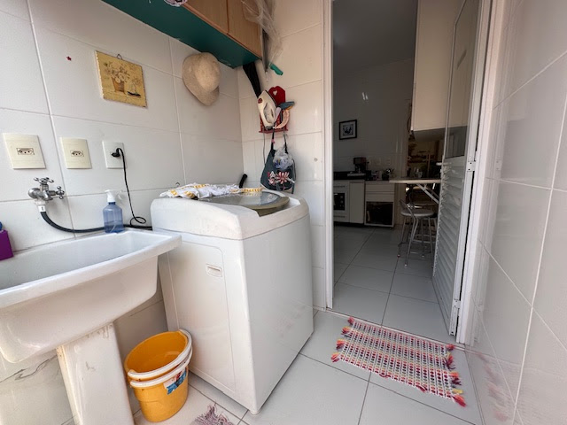 Imagem Casa de Condomínio com 3 Quartos à Venda, 170 m²em Jardim Ermida I - Jundiaí