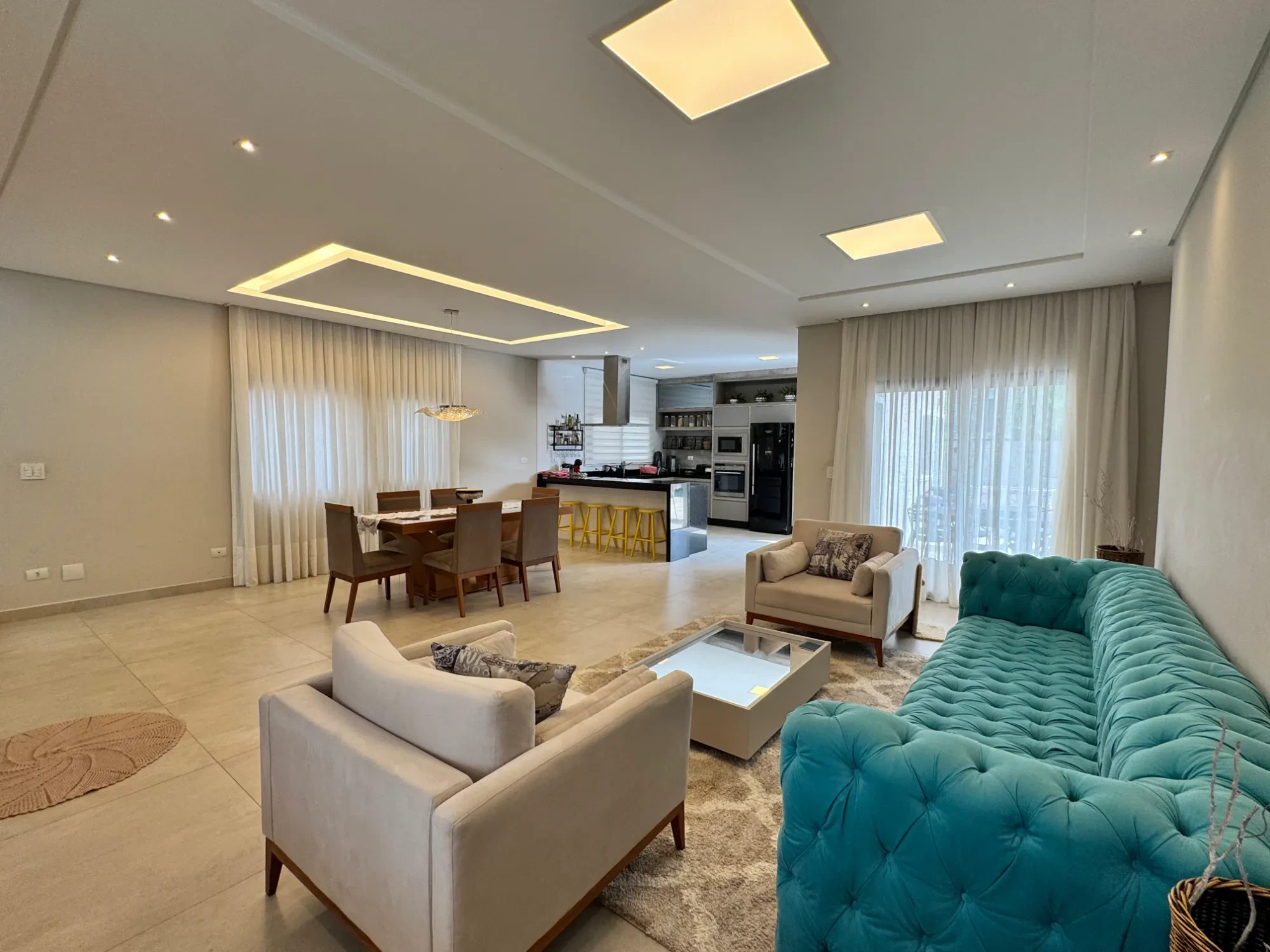 Foto do imóvel: Sobrado com 5 Quartos à Venda, 325 m² em Condomínio Residencial Monaco - São José dos Campos