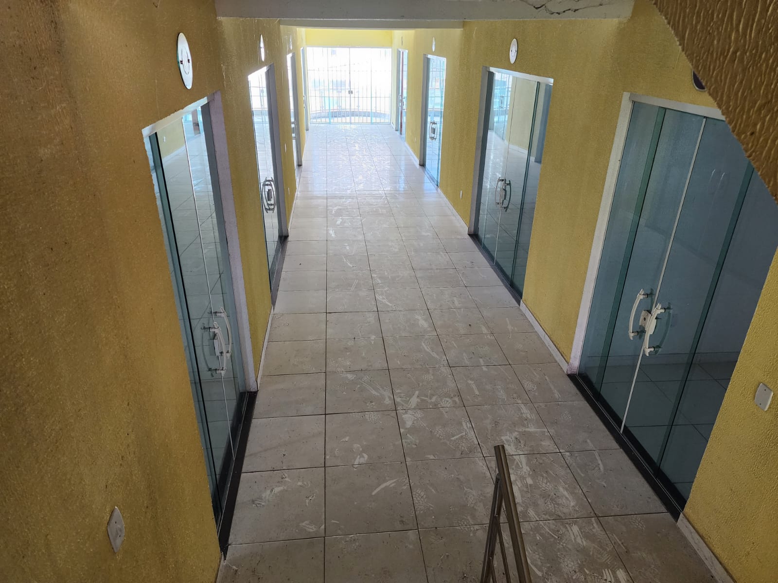 Imagem Imóvel Comercial à Venda, 650 metro em Centro - Simões Filho