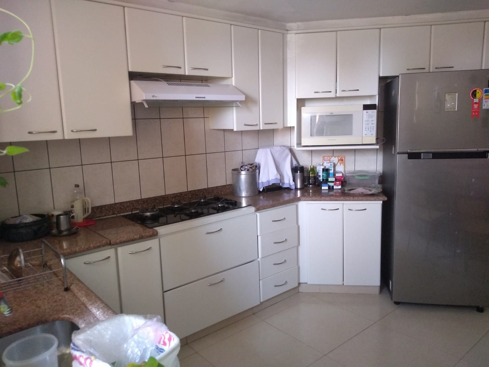 Imagem Apartamento com 3 Quartos à Venda, 77 m²em Jardim América - Goiânia