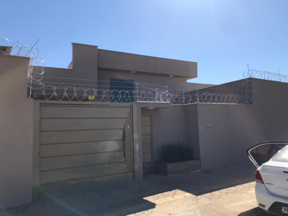 Casa com 3 Quartos à Venda, 143 m² em Setor Belo Horizonte - Aparecida de Goiânia