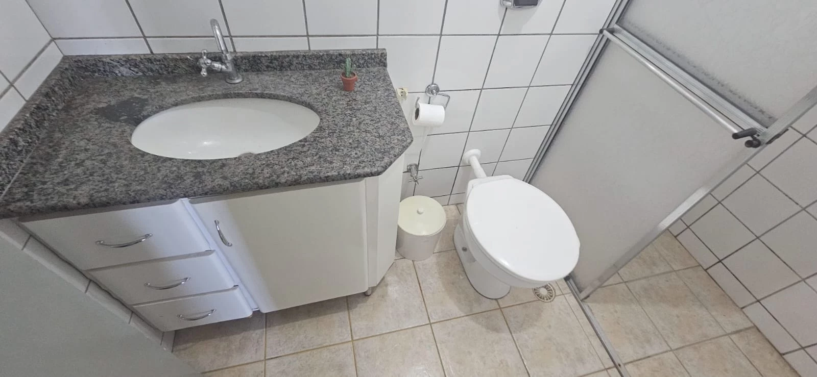 Imagem Apartamento com 1 Quarto à Venda, 7.000 m² em Centro - Caldas Novas