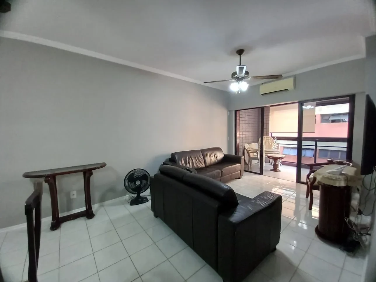 Imagem Apartamento com 2 Quartos à Venda, 116 m² em Aparecida - Santos