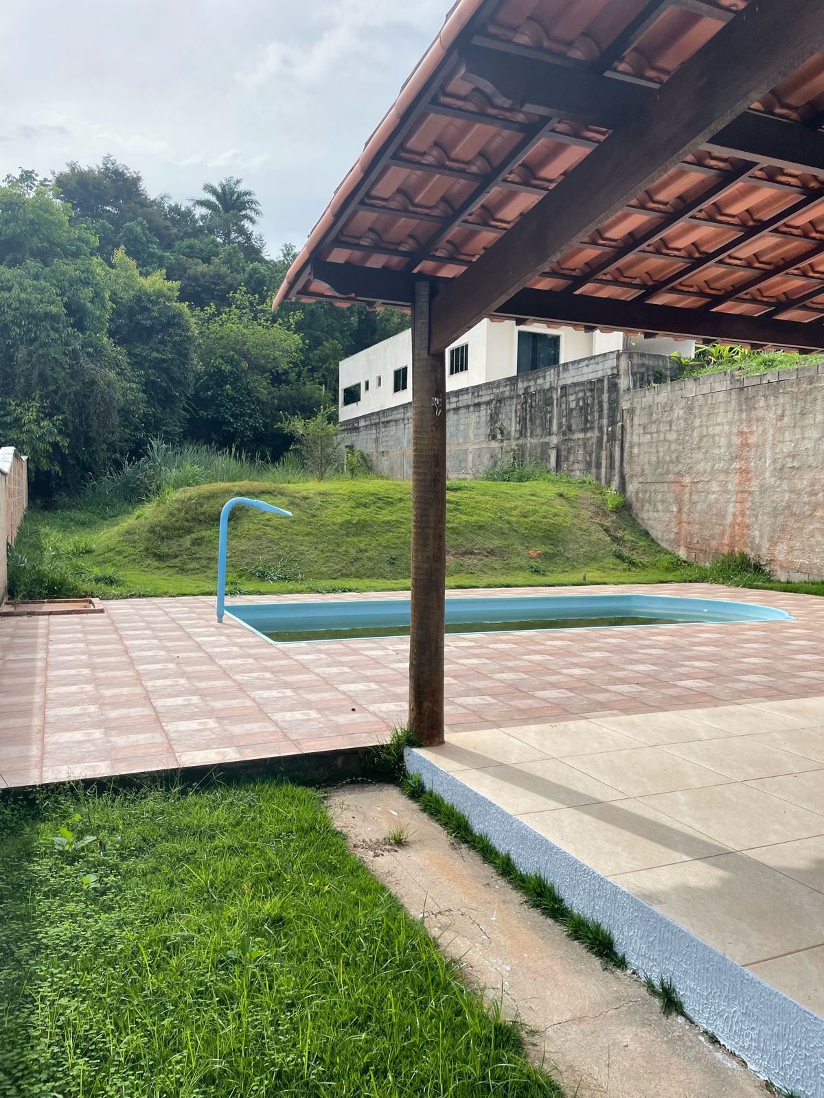 Imagem Casa de Condomínio com 3 Quartos à Venda, 1 m²em Condomínio Vale do Ouro - Ribeirão das Neves