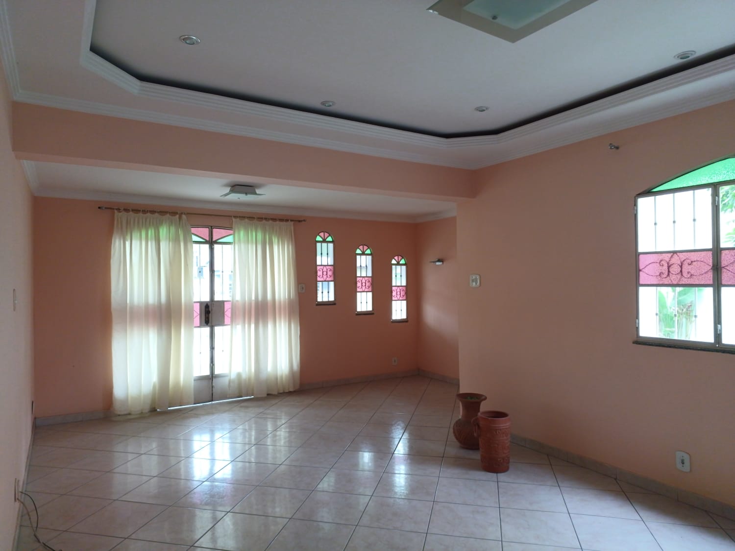 Imagem Casa com 5 Quartos à Venda, 360 m²em Venda das Pedras - Itaboraí