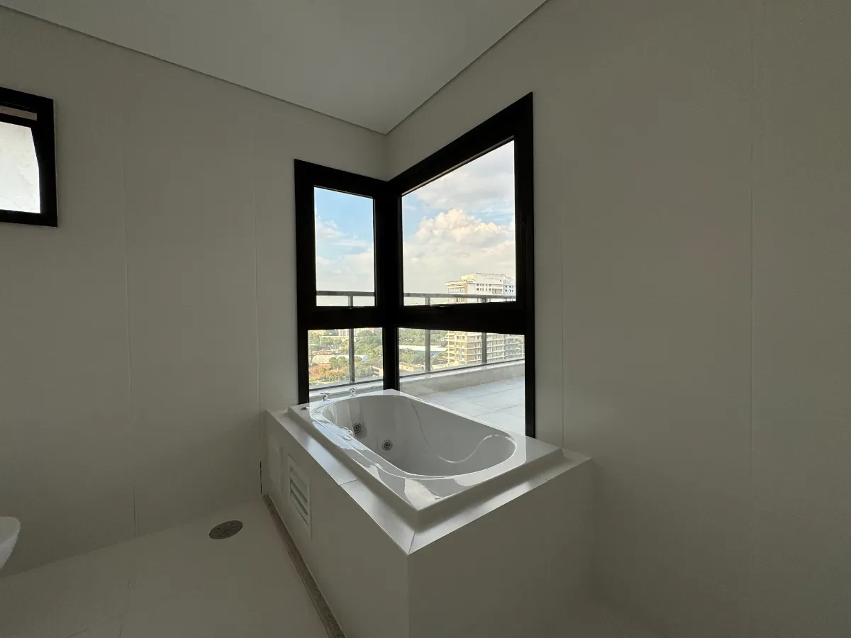Imagem Cobertura com 4 Quartos à Venda, 281 m² em Moema - São Paulo