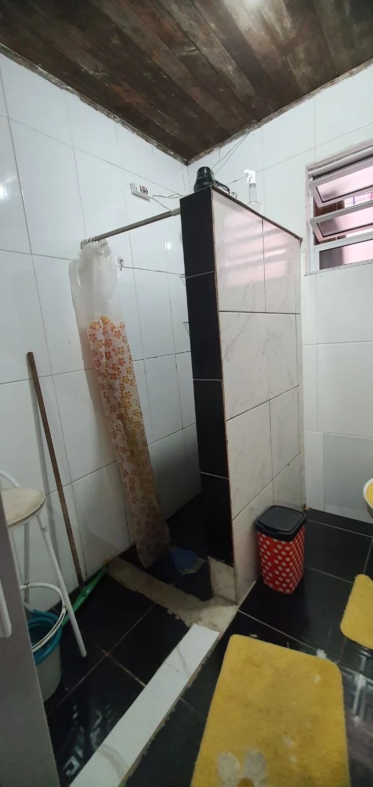 Imagem Casa com 2 Quartos à Venda, 121 m² em Vila São Benedito - Cubatão