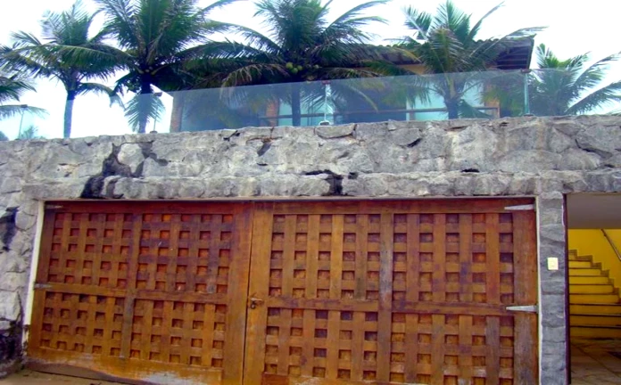 Imagem Casa com 6 Quartos à Venda, 800 m² em Ferradura - Armação dos Búzios