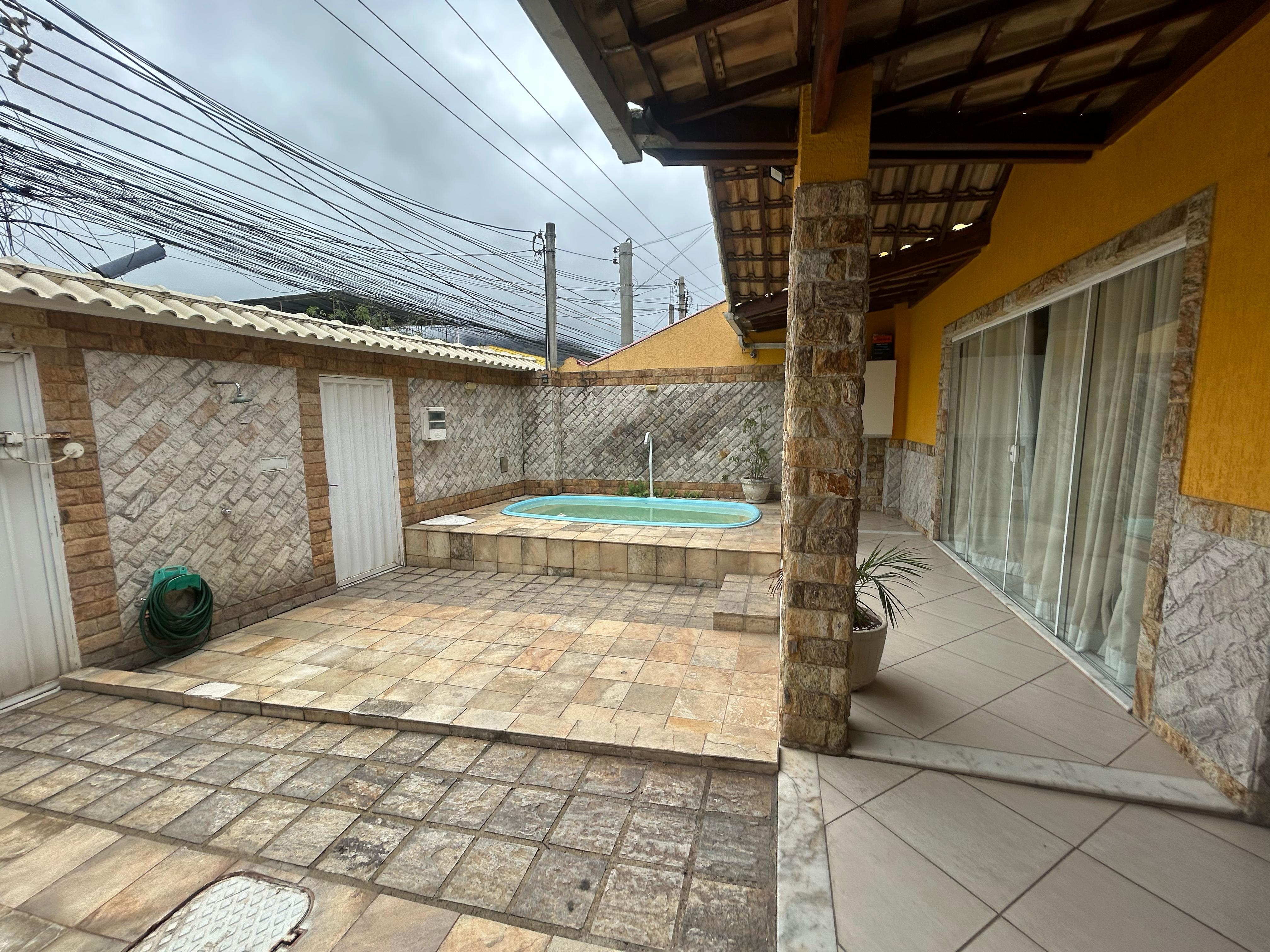 Imagem Casa com 3 Quartos à Venda, 200 m² em Campo Grande - Rio de Janeiro