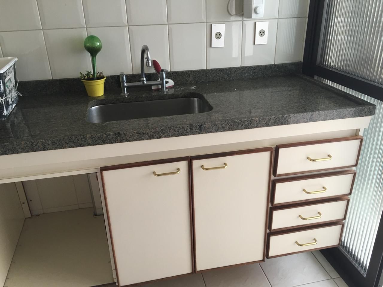 Imagem Apartamento com 3 Quartos para Alugar, 110 m²em Alphaville Centro Industrial e Empresarial/Alphaville. - Barueri
