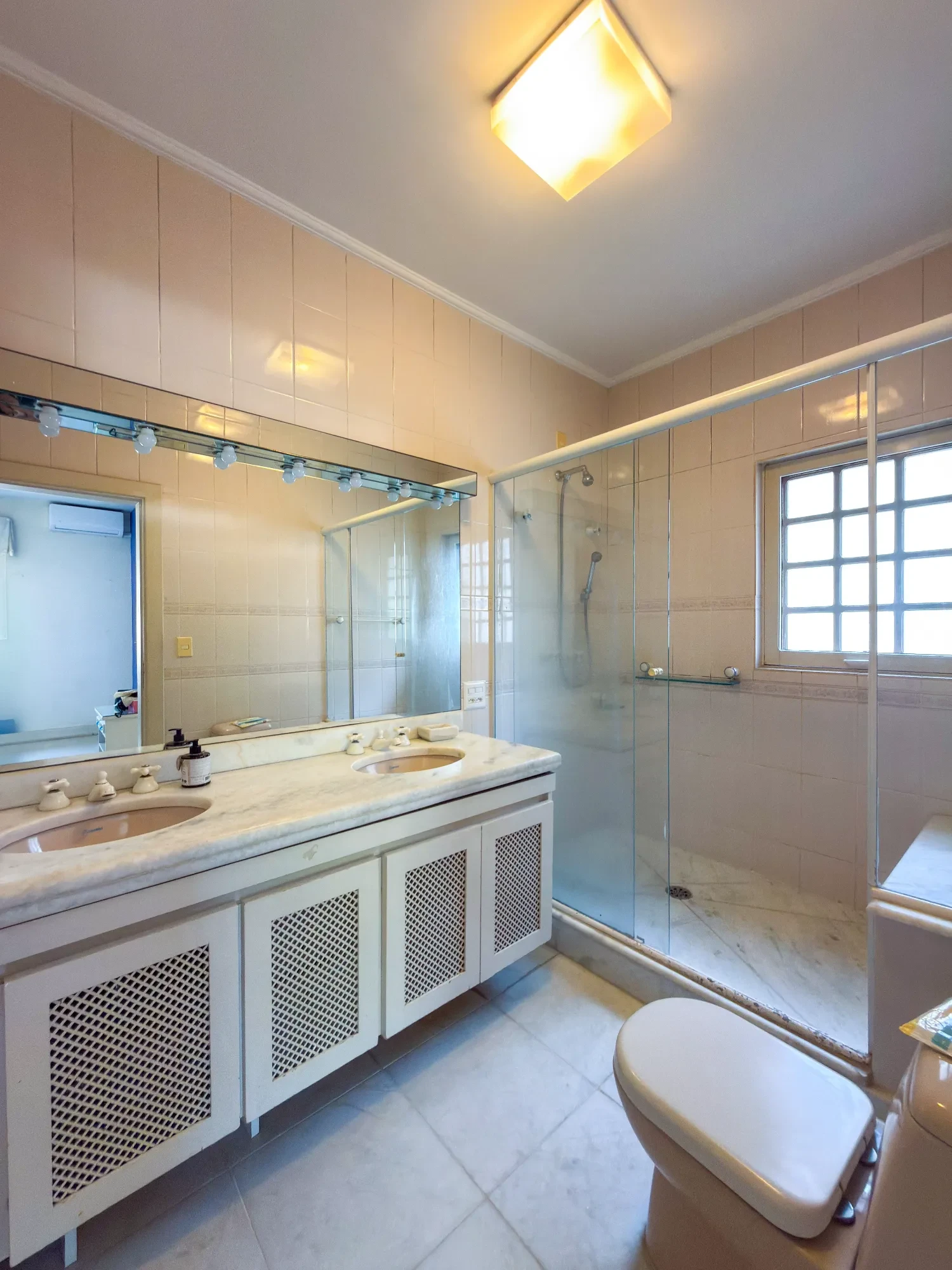 Imagem Casa de Condomínio com 4 Quartos à Venda, 270 m² em Alphaville - Santana de Parnaíba