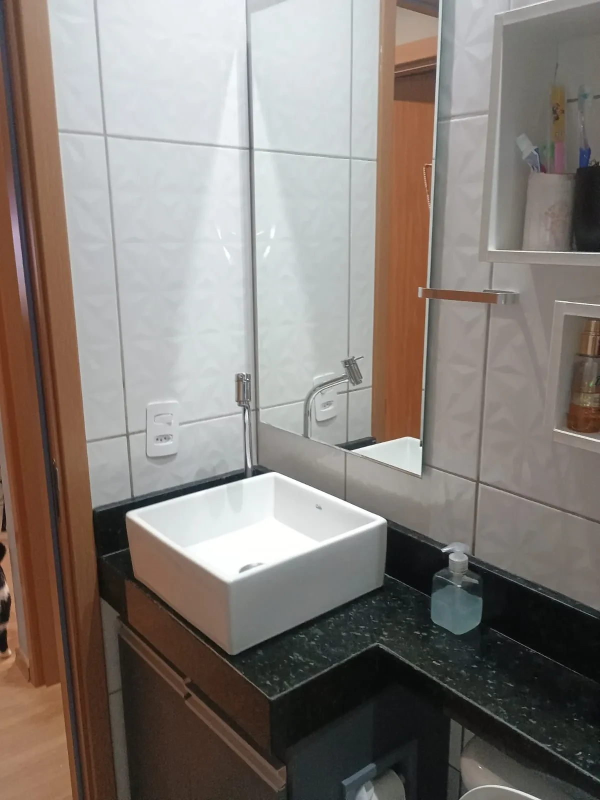 Imagem Apartamento com 2 Quartos à Venda, 47 metro em Jardim Karolyne - Votorantim