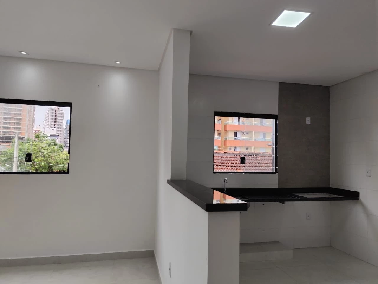 Imagem Casa com 2 Quartos à Venda, 72 m² em Boqueirão - Praia Grande
