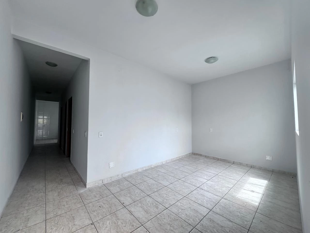 Imagem Casa com 2 Quartos à Venda, 75 m² em Residencial Recanto do Bosque - Goiânia Imagem Casa com 2 Quartos à Venda, 75 m² em Residencial Recanto do Bosque - Goiânia