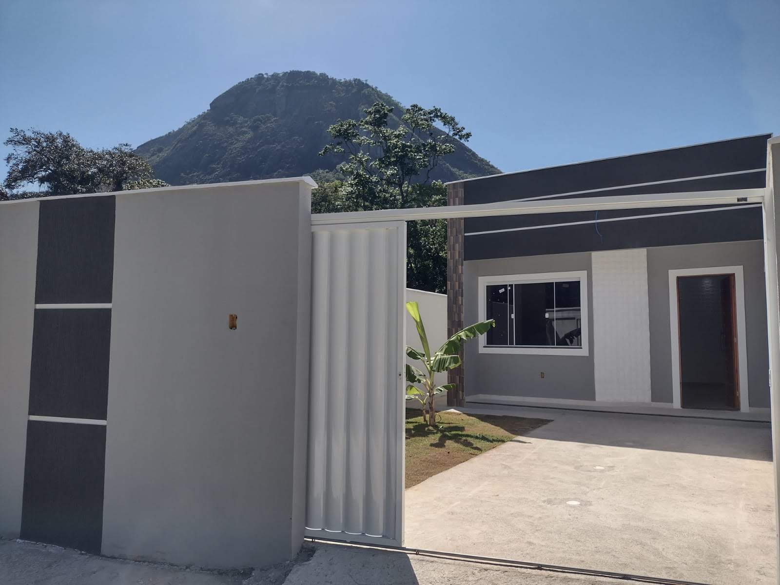 Imagem Casa com 2 Quartos à Venda, 69 m²em INOA - MARICA