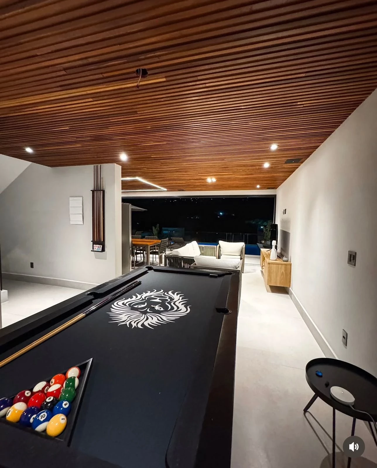 Imagem Sobrado com 4 Quartos à Venda, 330 m² em Rio abaixo - Atibaia