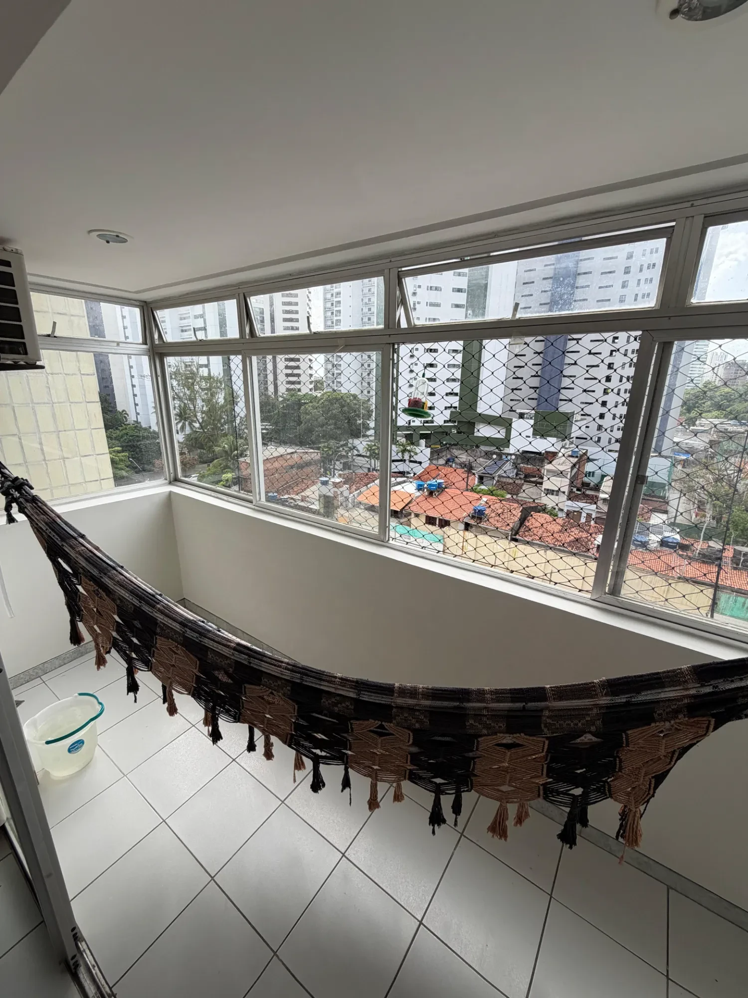 Imagem Apartamento com 3 Quartos à Venda, 92 m² em Casa Forte - Recife