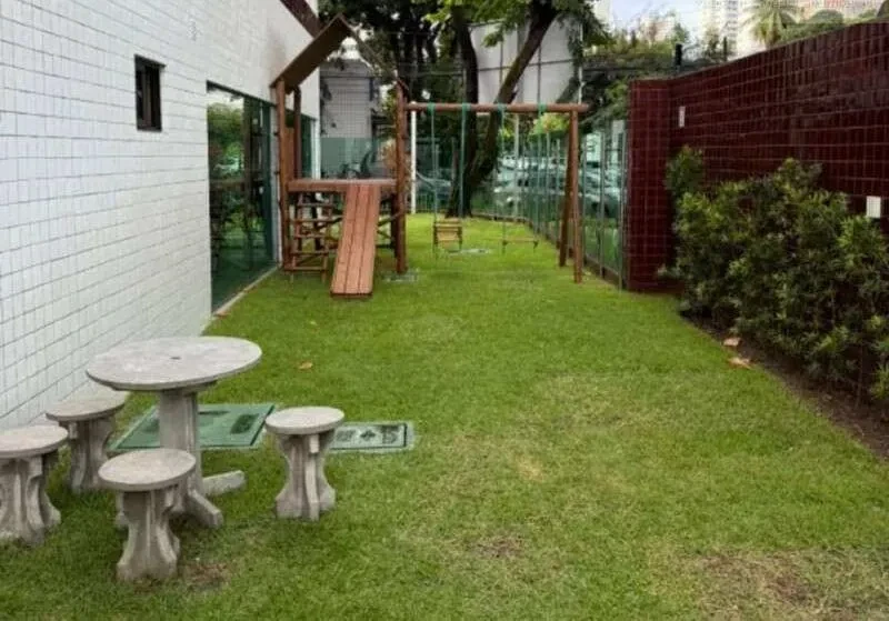 Imagem Apartamento com 3 Quartos à Venda, 64 m² em Madalena - Recife