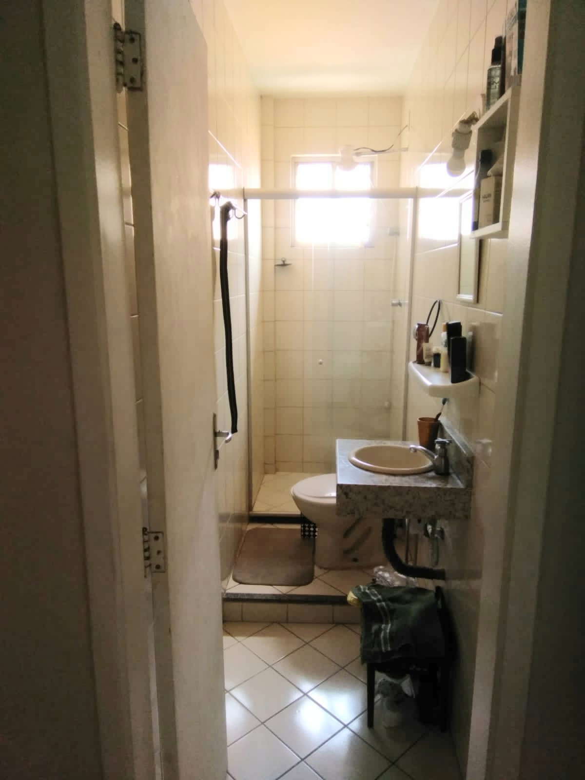 Imagem Casa com 3 Quartos à Venda, 181 m²em Piatã - Salvador