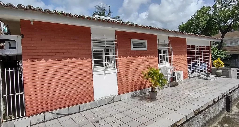 Foto do imóvel: Casa com 4 Quartos à Venda, 170 m² em Arruda - Recife