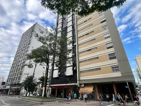 Imagem Sala Comercial à Venda, 32 m²em Centro - Juiz de Fora